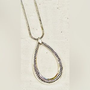 Long pendant silver necklace